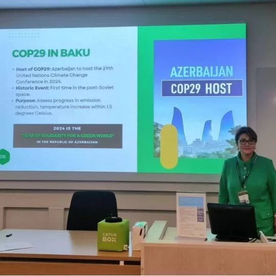 Qərbi Kaspi Universitetin professoru beynəlxalq konfransda çıxış edib